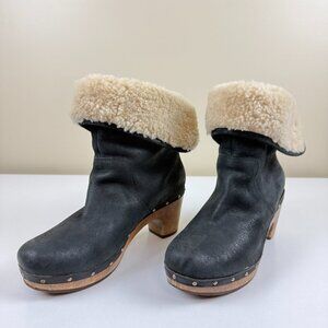 EUC UGG Lynnea Short Boots Cuff Clog Boots